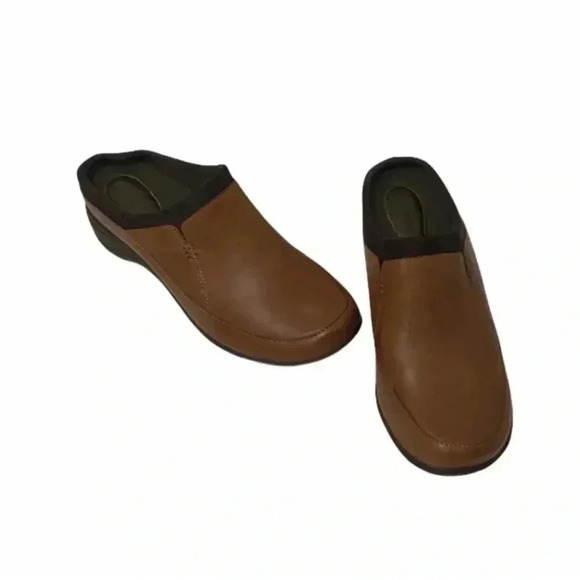 Hush Puppies Brown Tan Women Genuine Leather Epic Clogs Size 10. - Picture 4 of 13